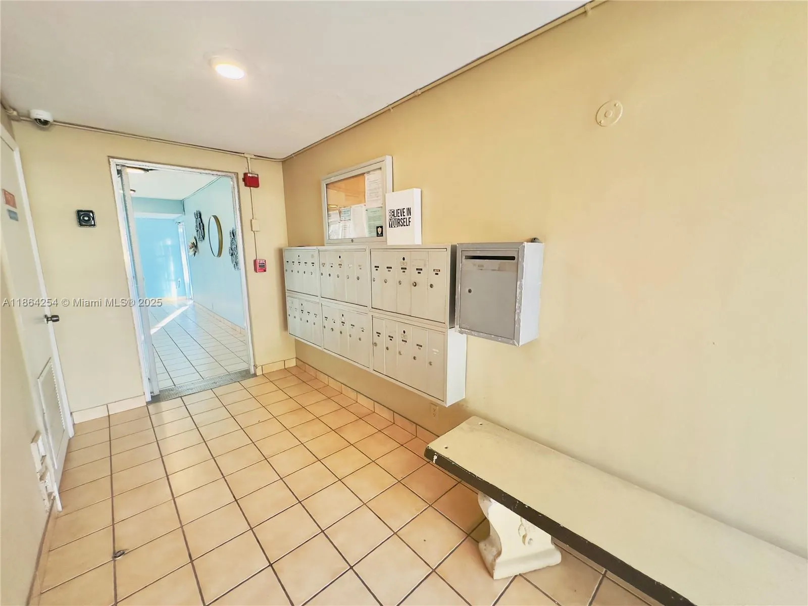 455 Golden Isles Dr, #210