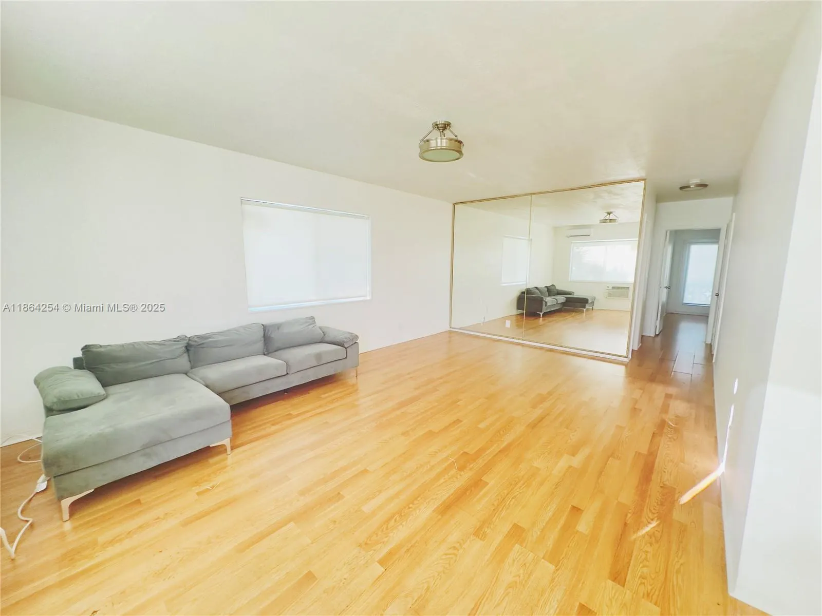 455 Golden Isles Dr, #210