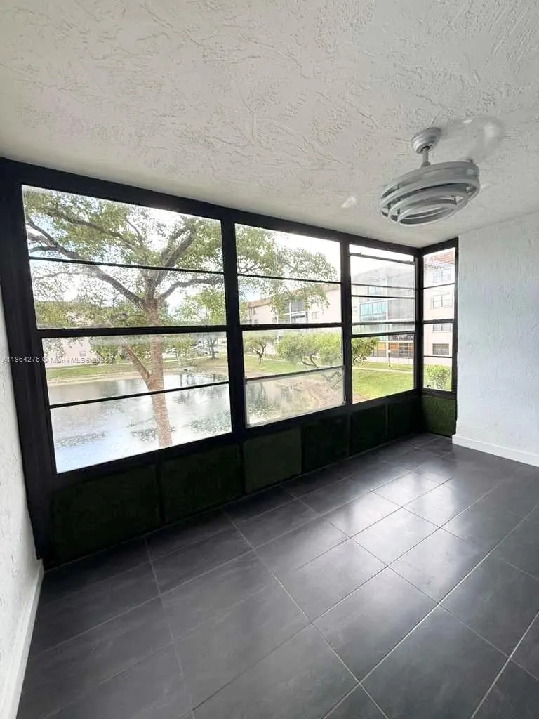 4930 E Sabal Palm Blvd, #206
