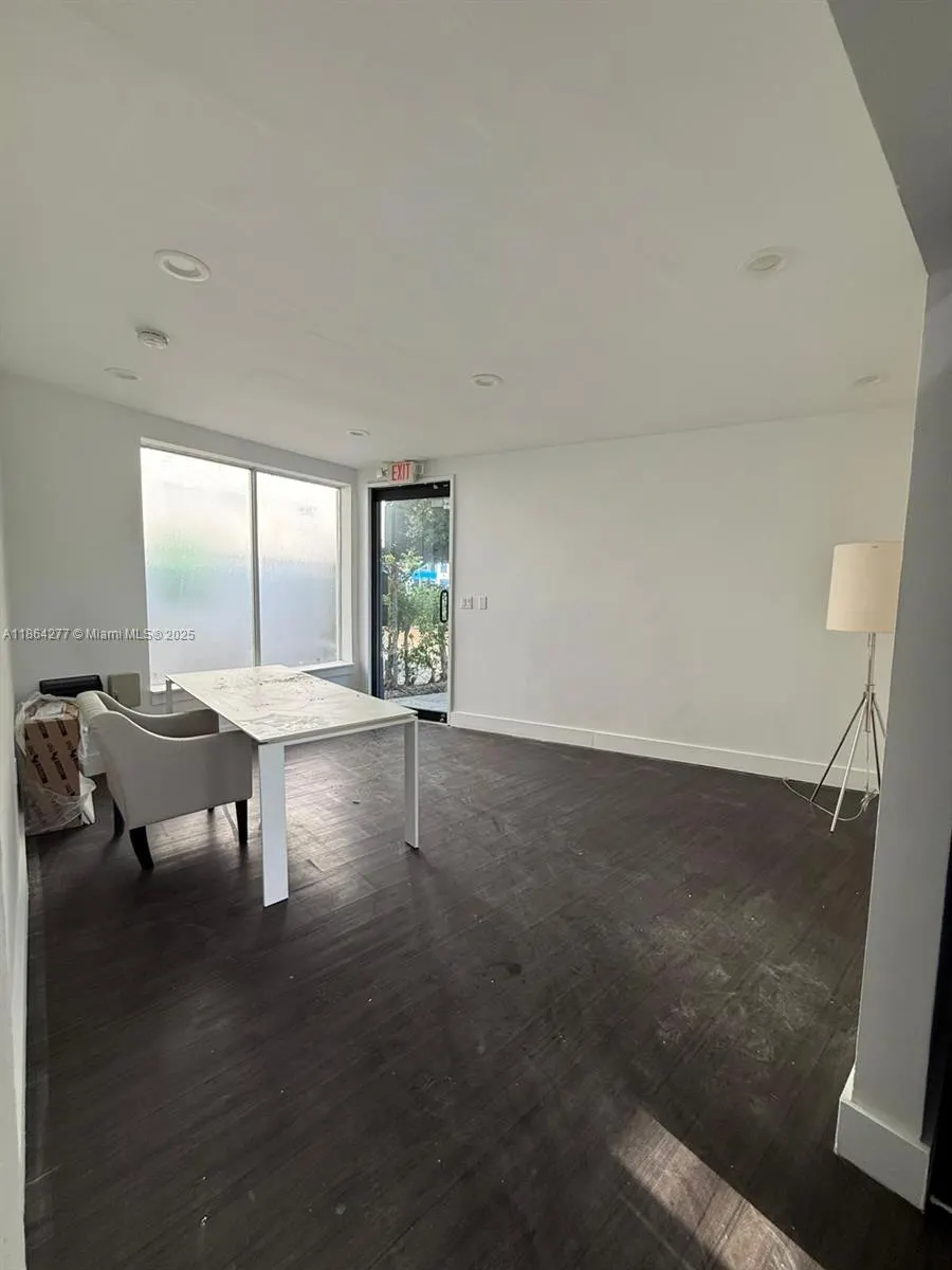 1500 SW 22nd St