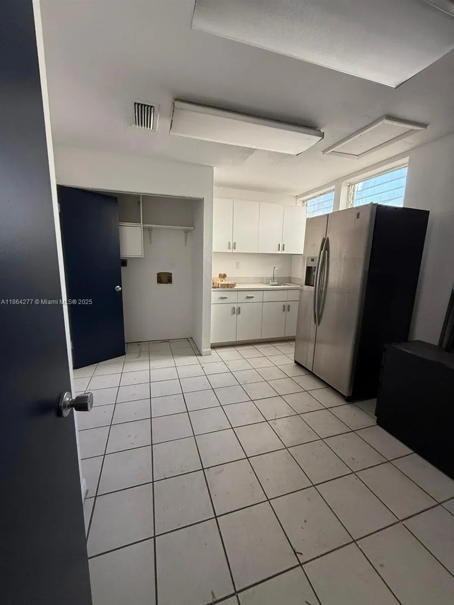 1500 SW 22nd St