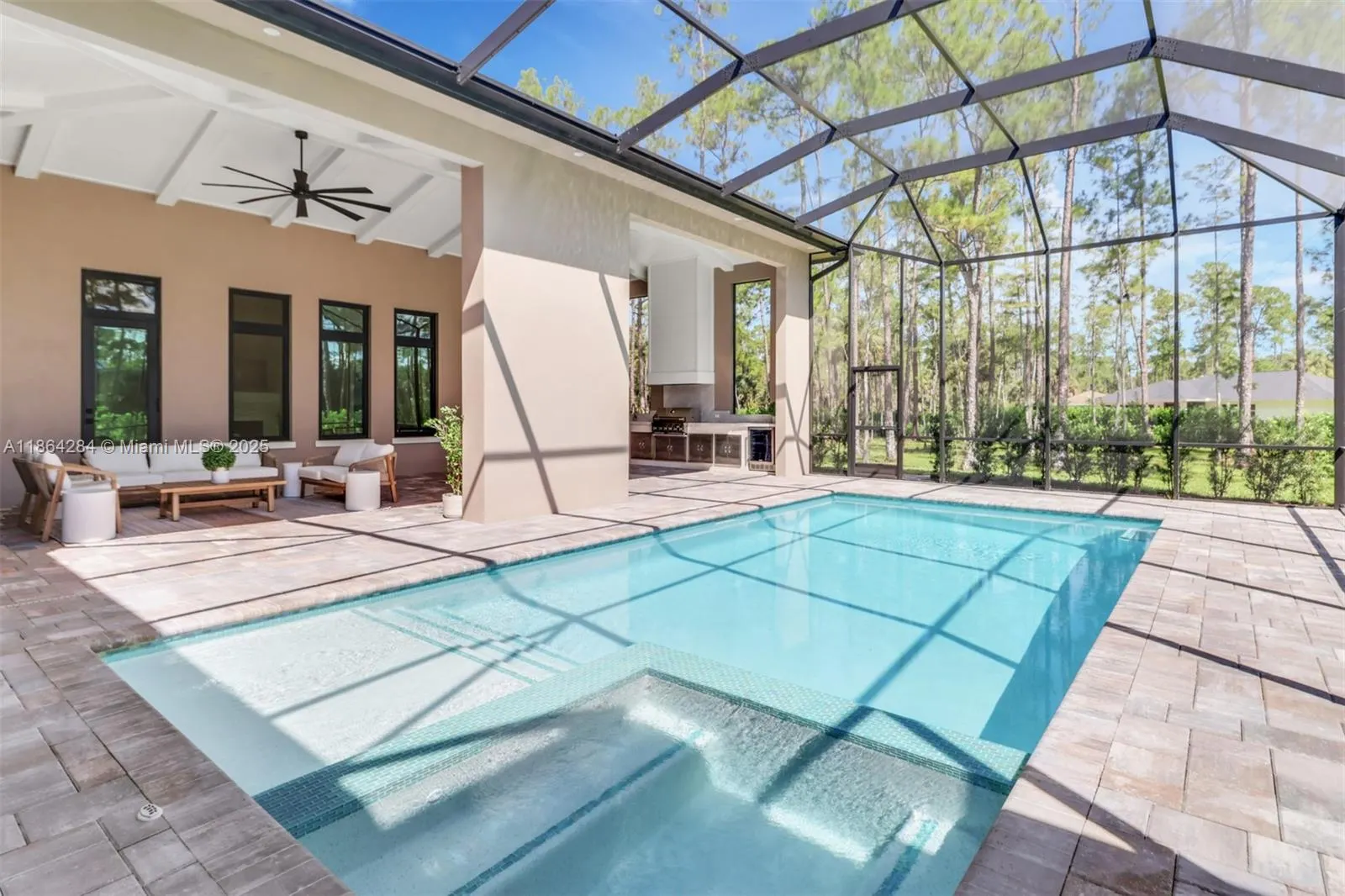 4987 Mahogany Ridge Dr