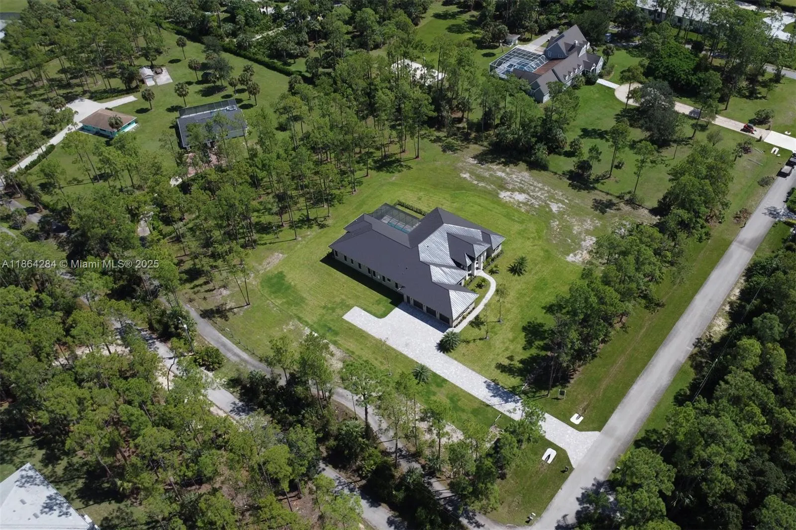 4987 Mahogany Ridge Dr