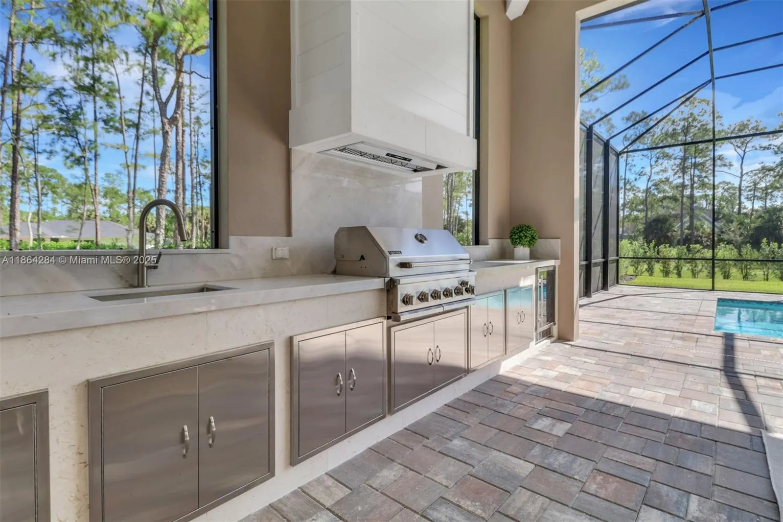 4987 Mahogany Ridge Dr