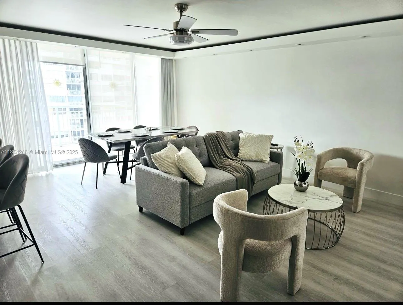 18071 Biscayne Blvd, #1704