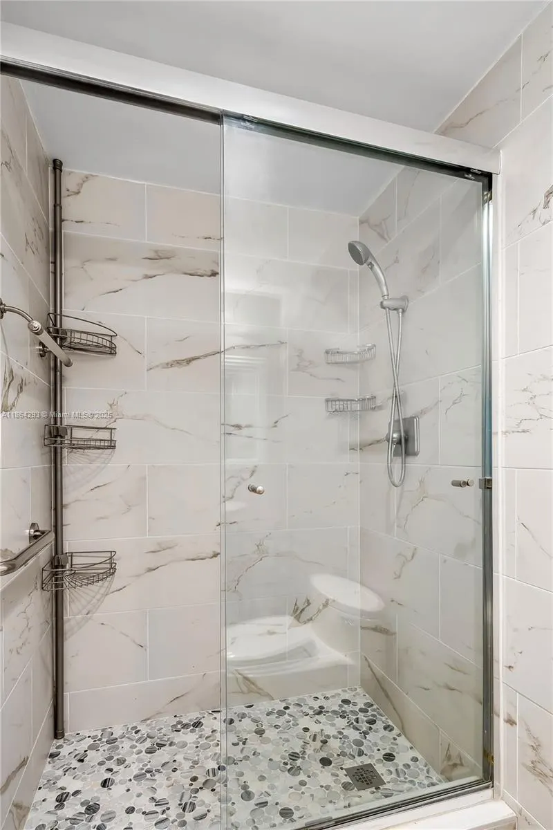 1825 S Ocean Dr, #1