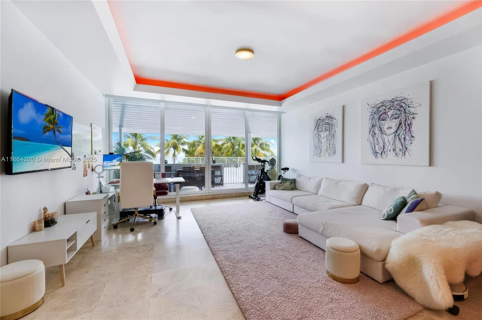 5601 Collins Ave, #M5
