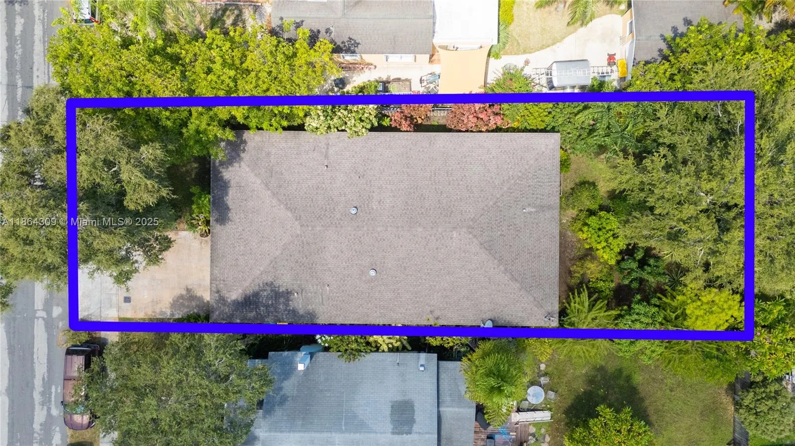 228 SW 4th St