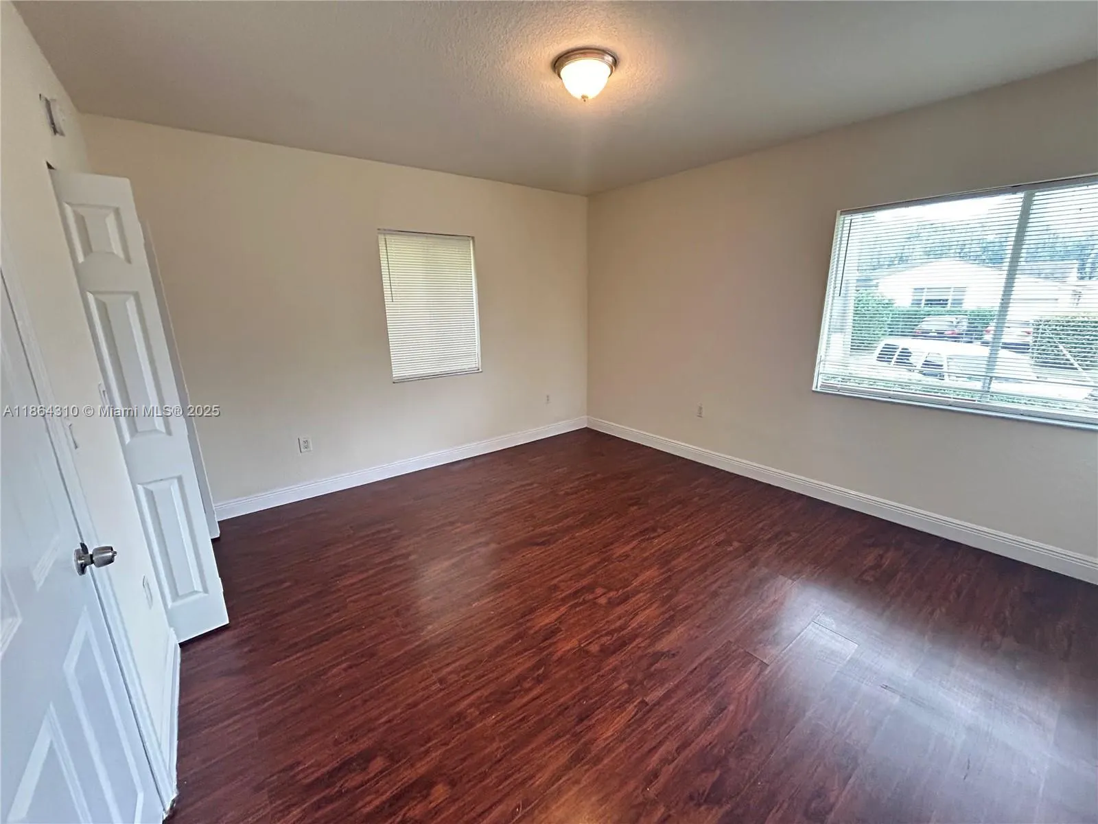 2931 Sheridan Ave, #7