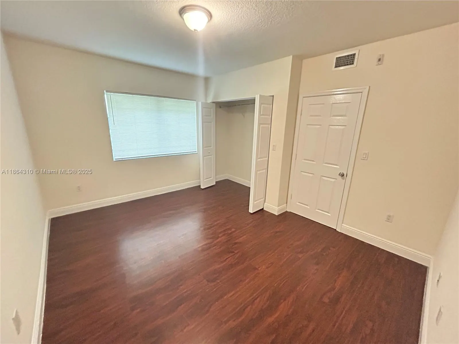 2931 Sheridan Ave, #7