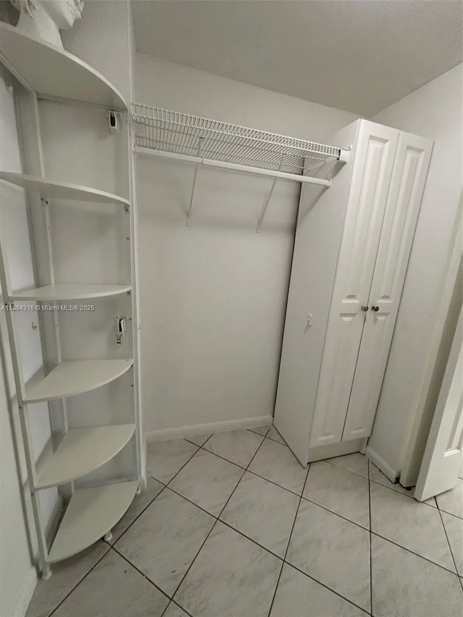 1817 S Ocean Dr, #622