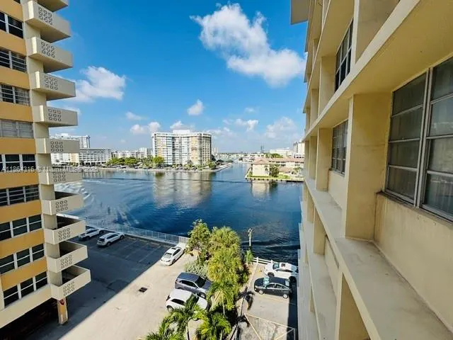 1817 S Ocean Dr, #622