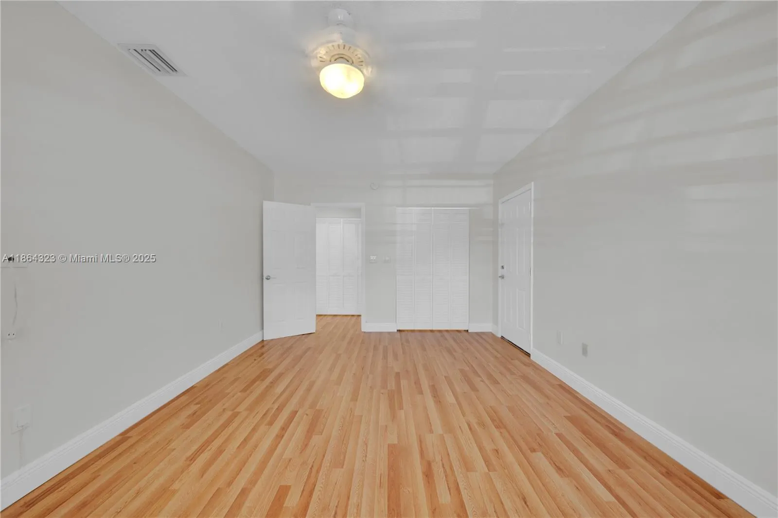 13232 SW 52nd Ter
