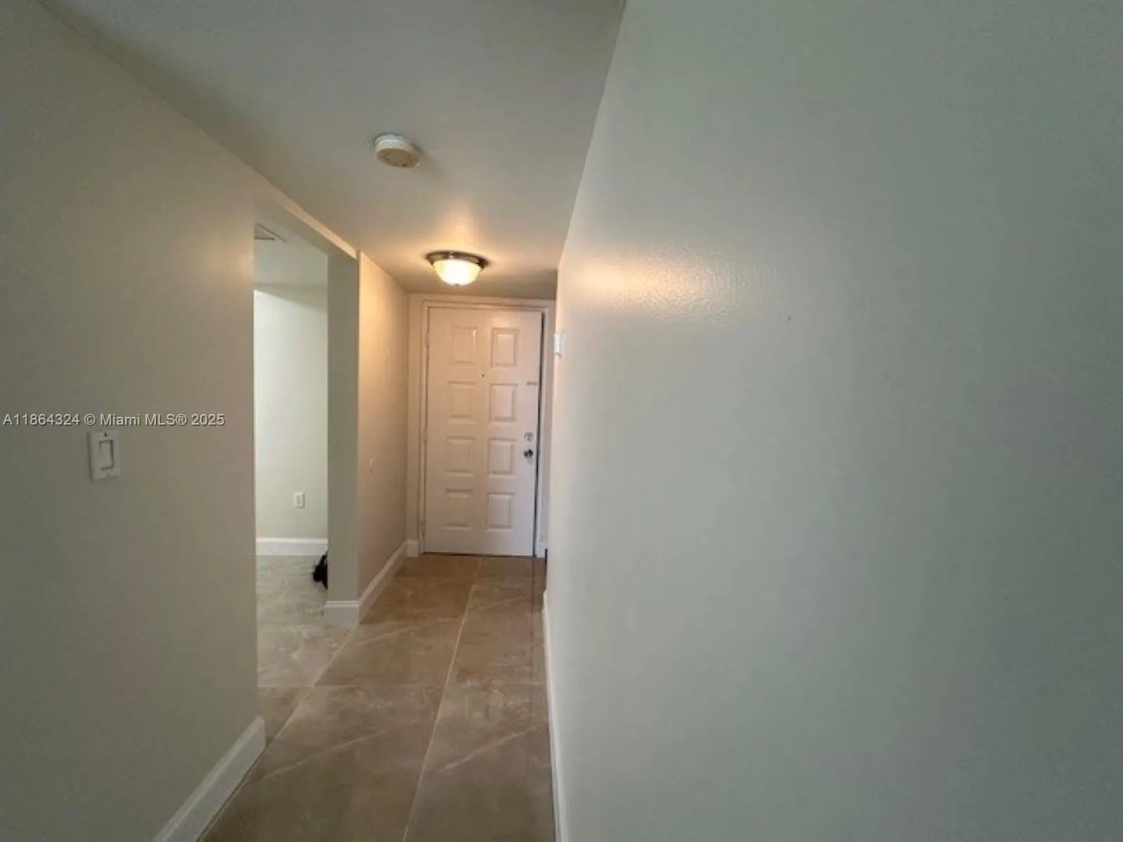 721 N Pine Island Rd, #214
