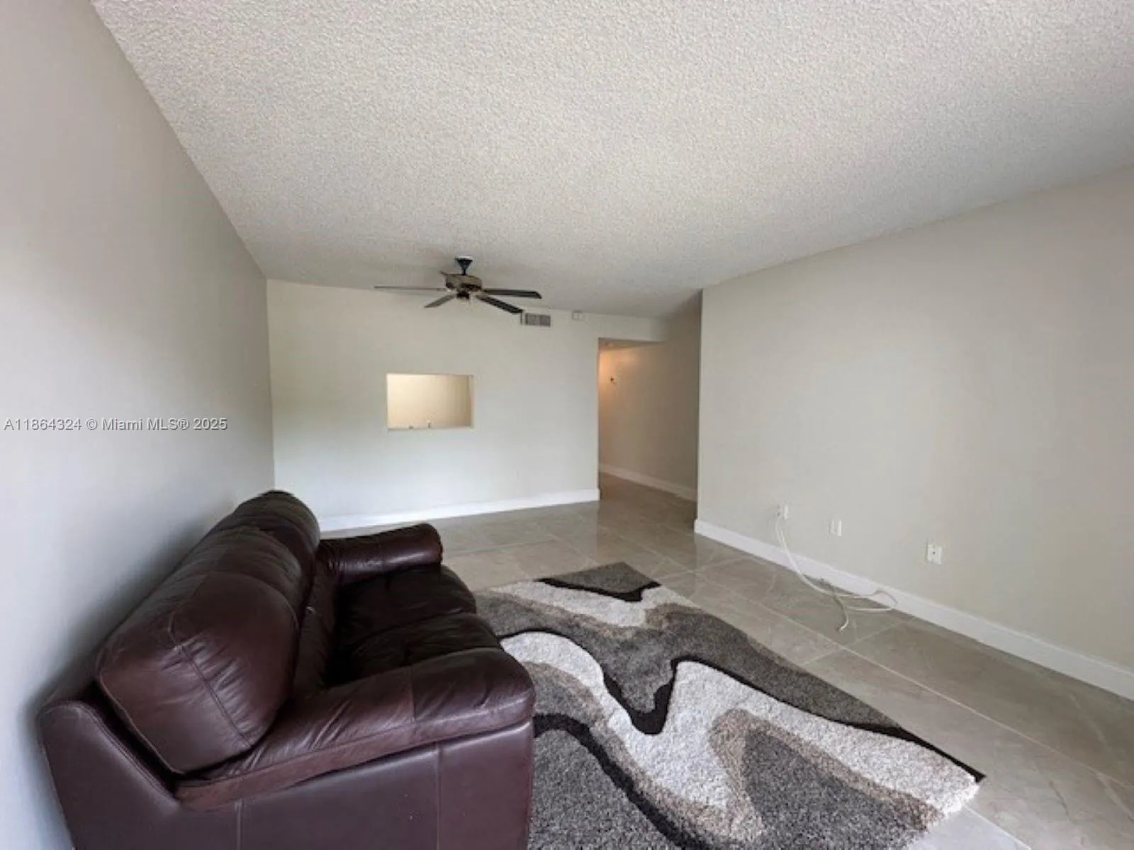 721 N Pine Island Rd, #214