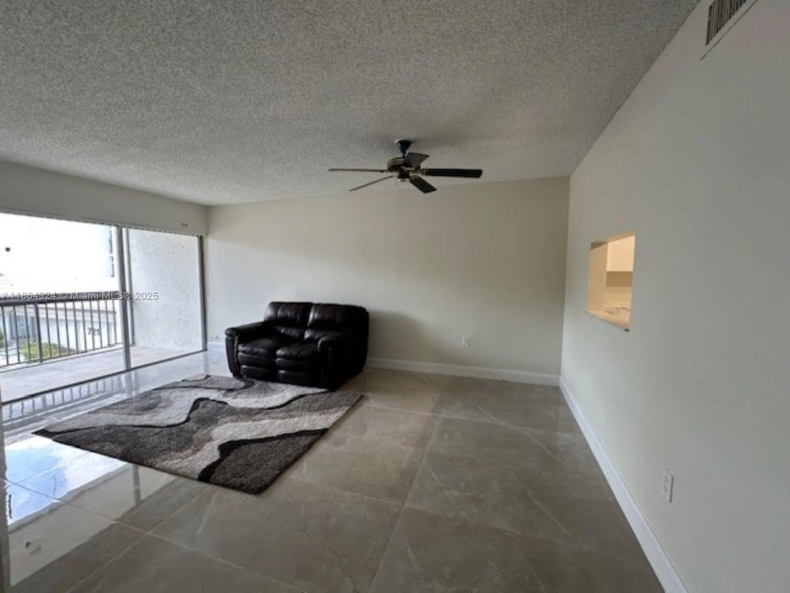 721 N Pine Island Rd, #214