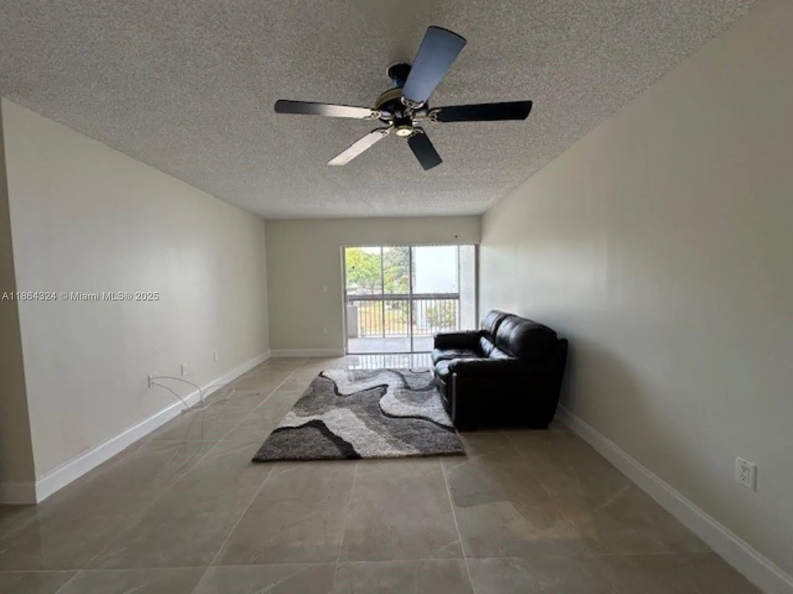 721 N Pine Island Rd, #214