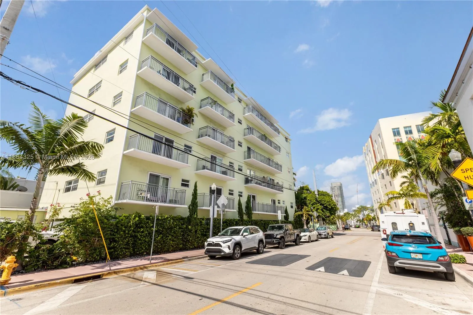 363 Washington Ave, #63