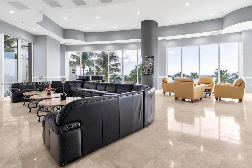 18671 Collins Ave, #1203