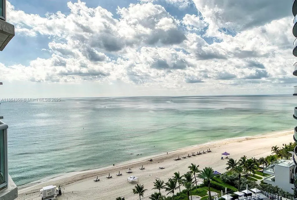 18671 Collins Ave, #1203