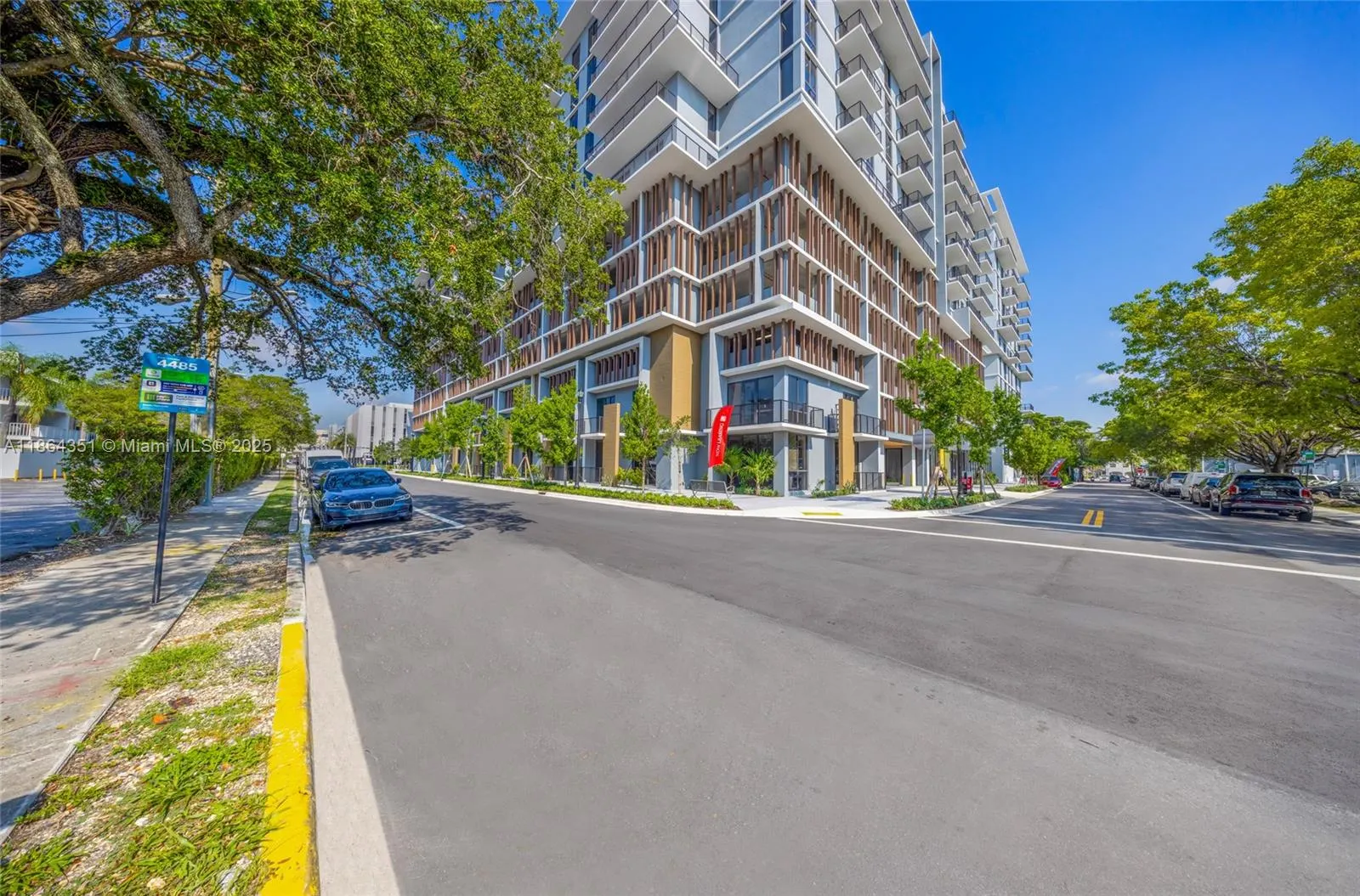 5839 SW 74th Ter, #305