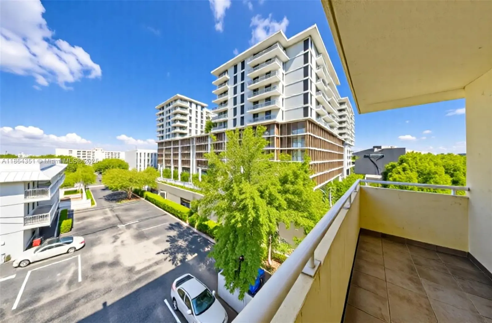 5839 SW 74th Ter, #305