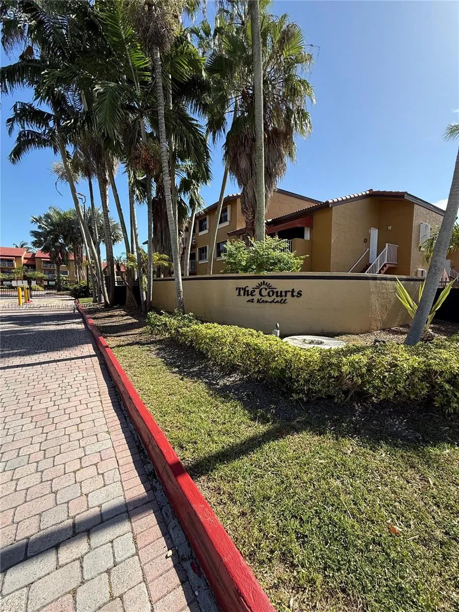 15620 SW 80th St, #H-101