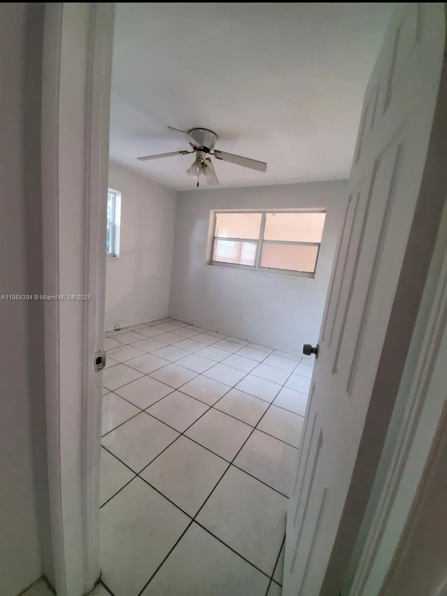 502 N 70th Way