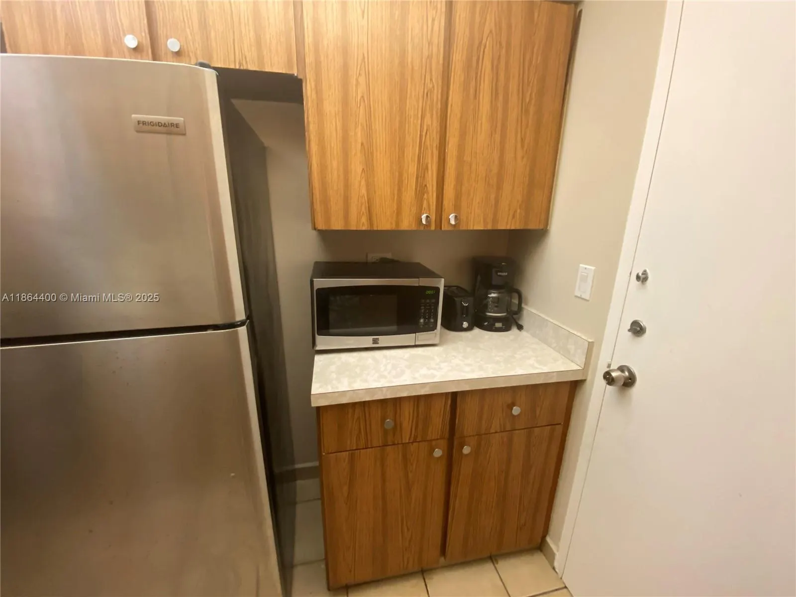 1408 SE Brickell Bay Dr, #216