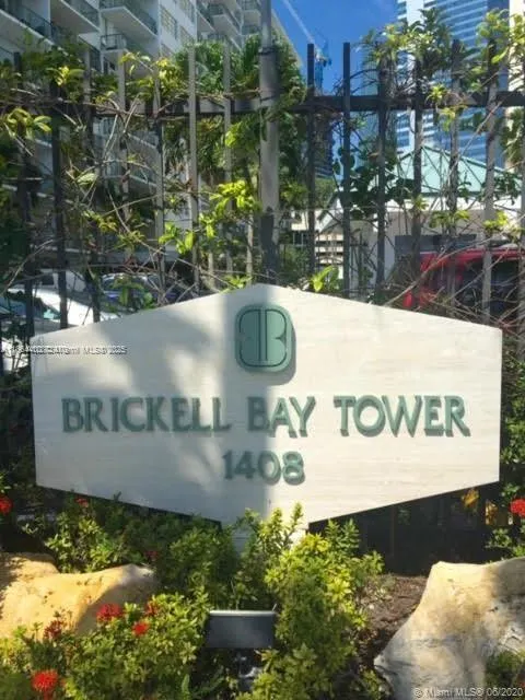 1408 SE Brickell Bay Dr, #216