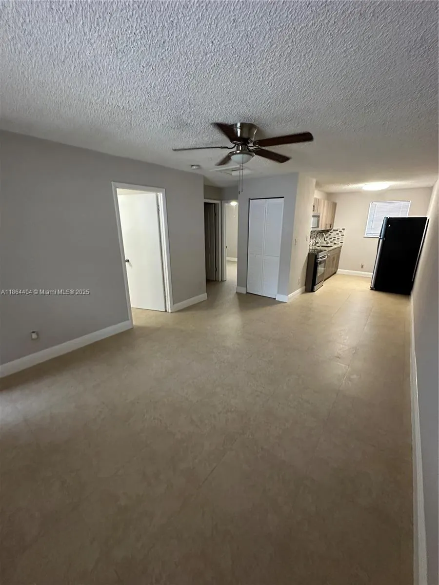 1541 NW 2nd St, #B