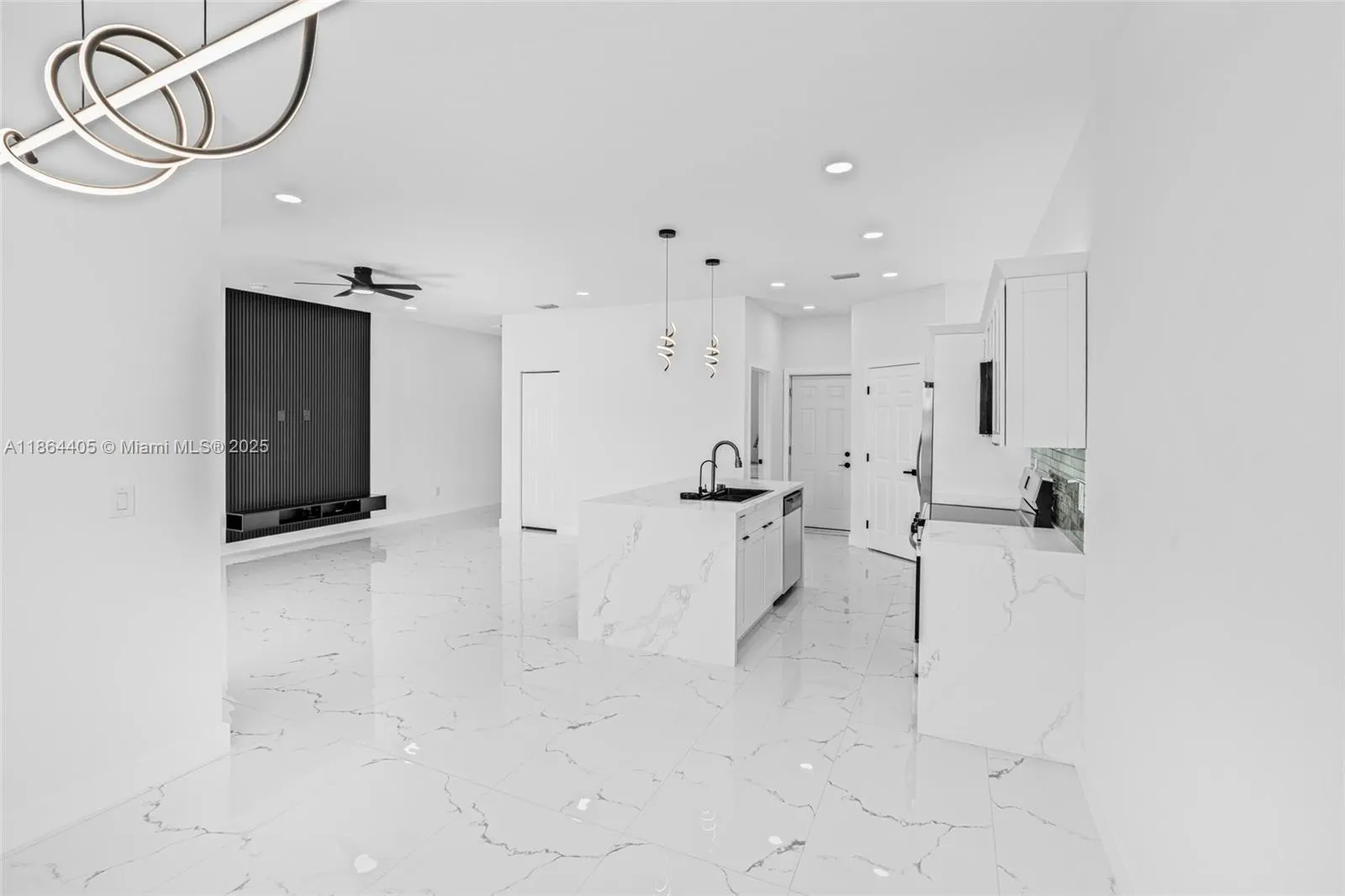 2519 NW Juanita Place