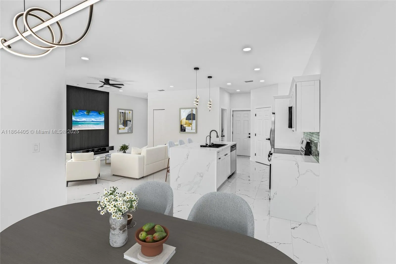 2519 NW Juanita Place