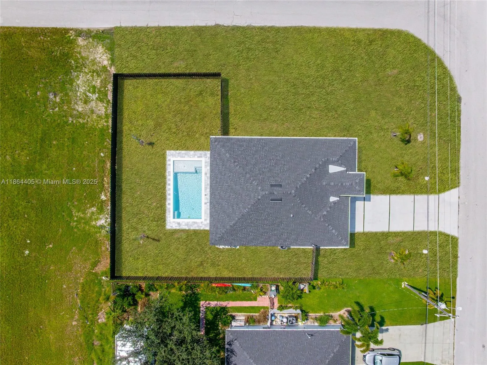 2519 NW Juanita Place