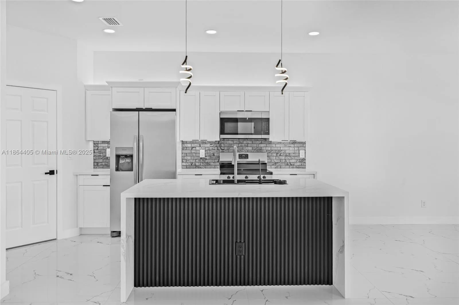 2519 NW Juanita Place