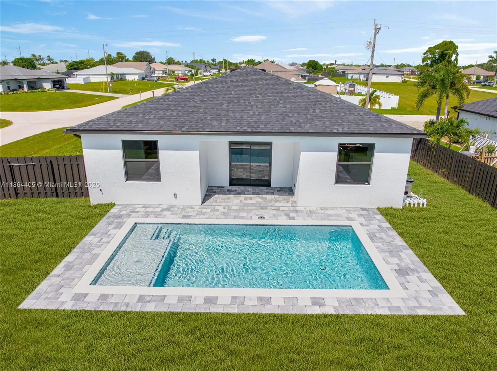 2519 NW Juanita Place