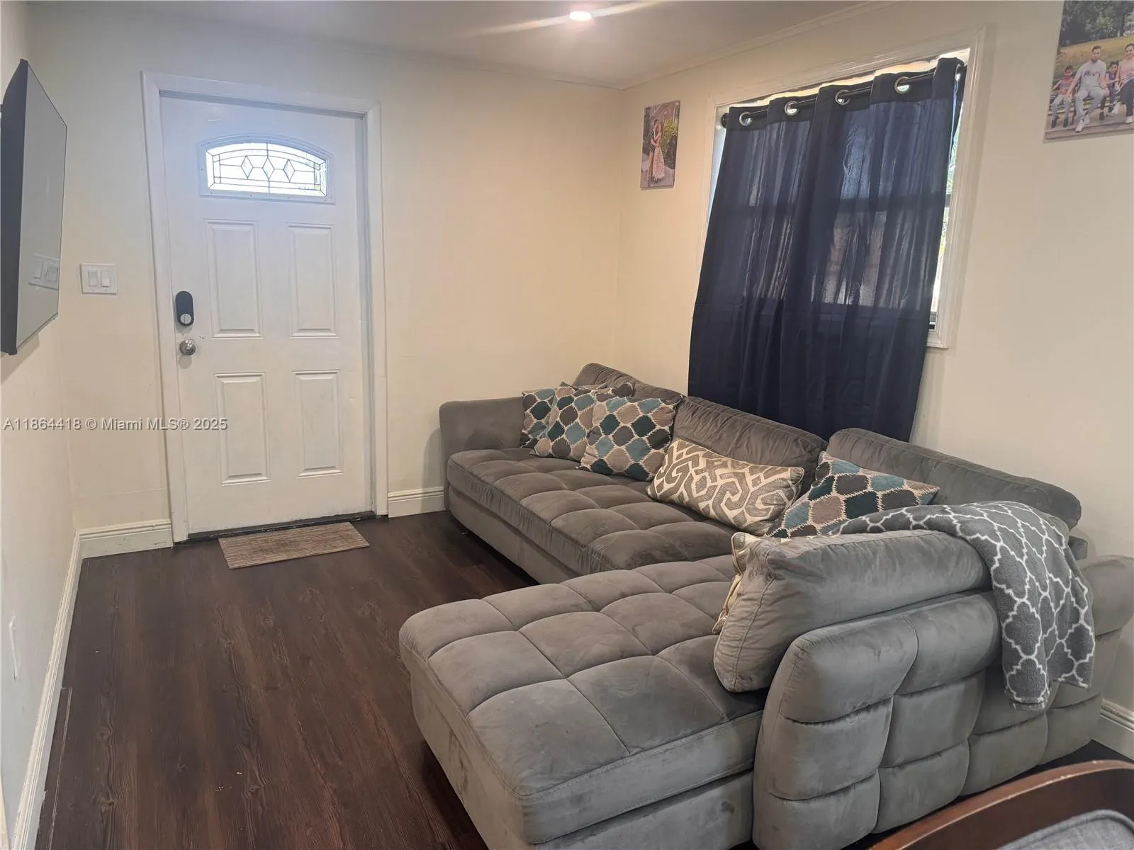 3761 SW 45th Ter