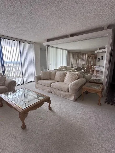 1000 W Island Blvd, #1511