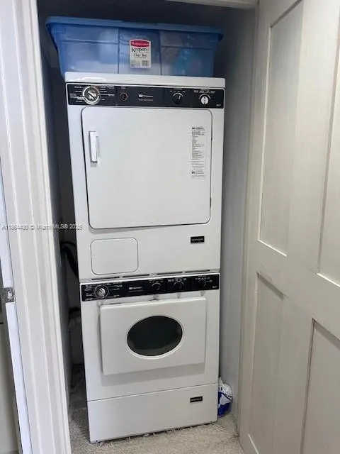 1000 W Island Blvd, #1511