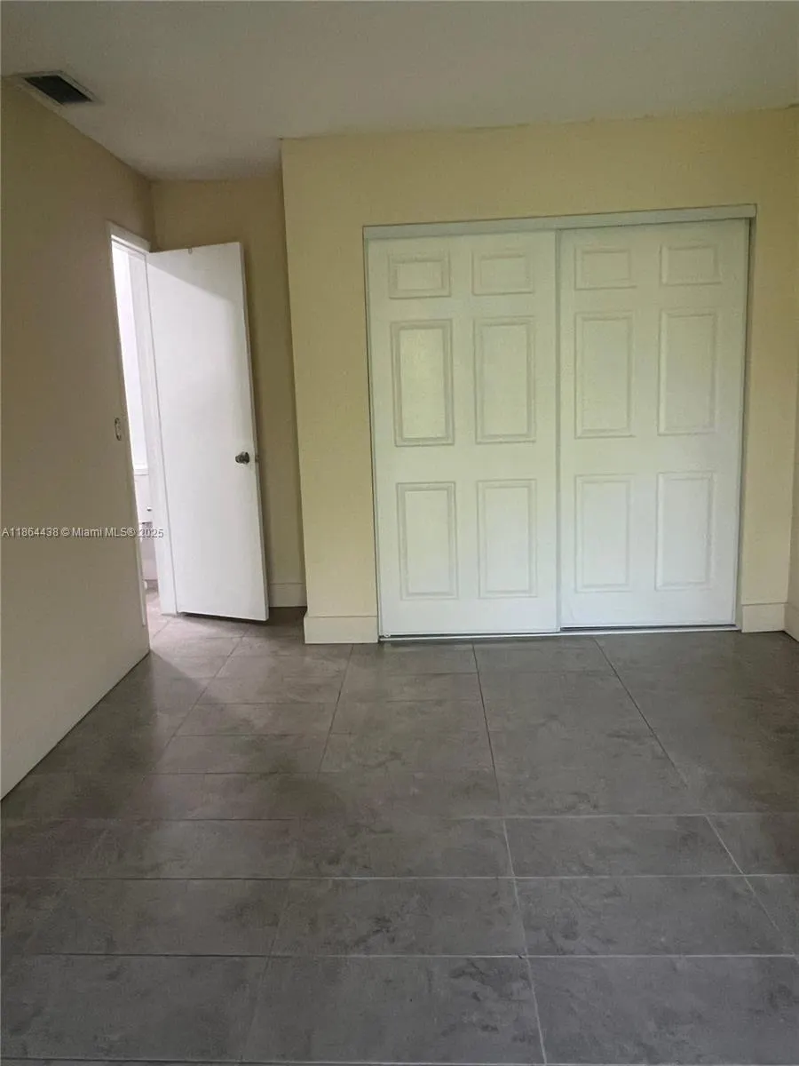 805 N Franklin Ave, #805D
