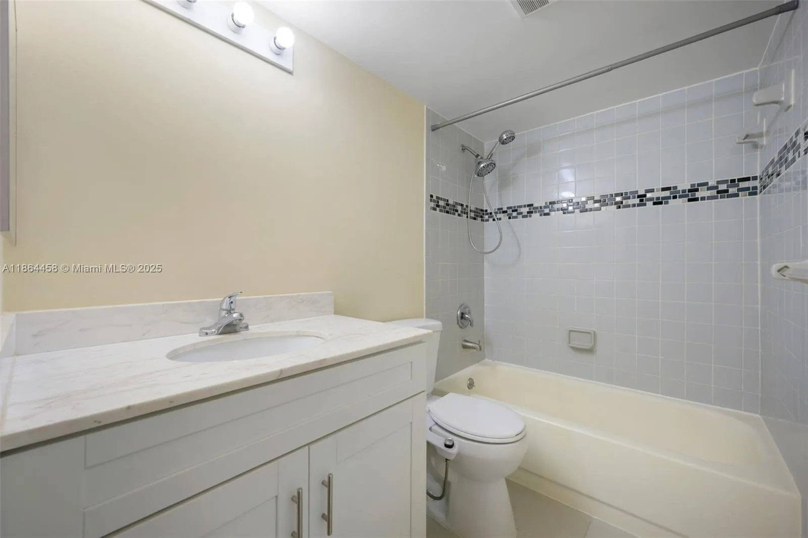 530 S Park Rd, #18-11