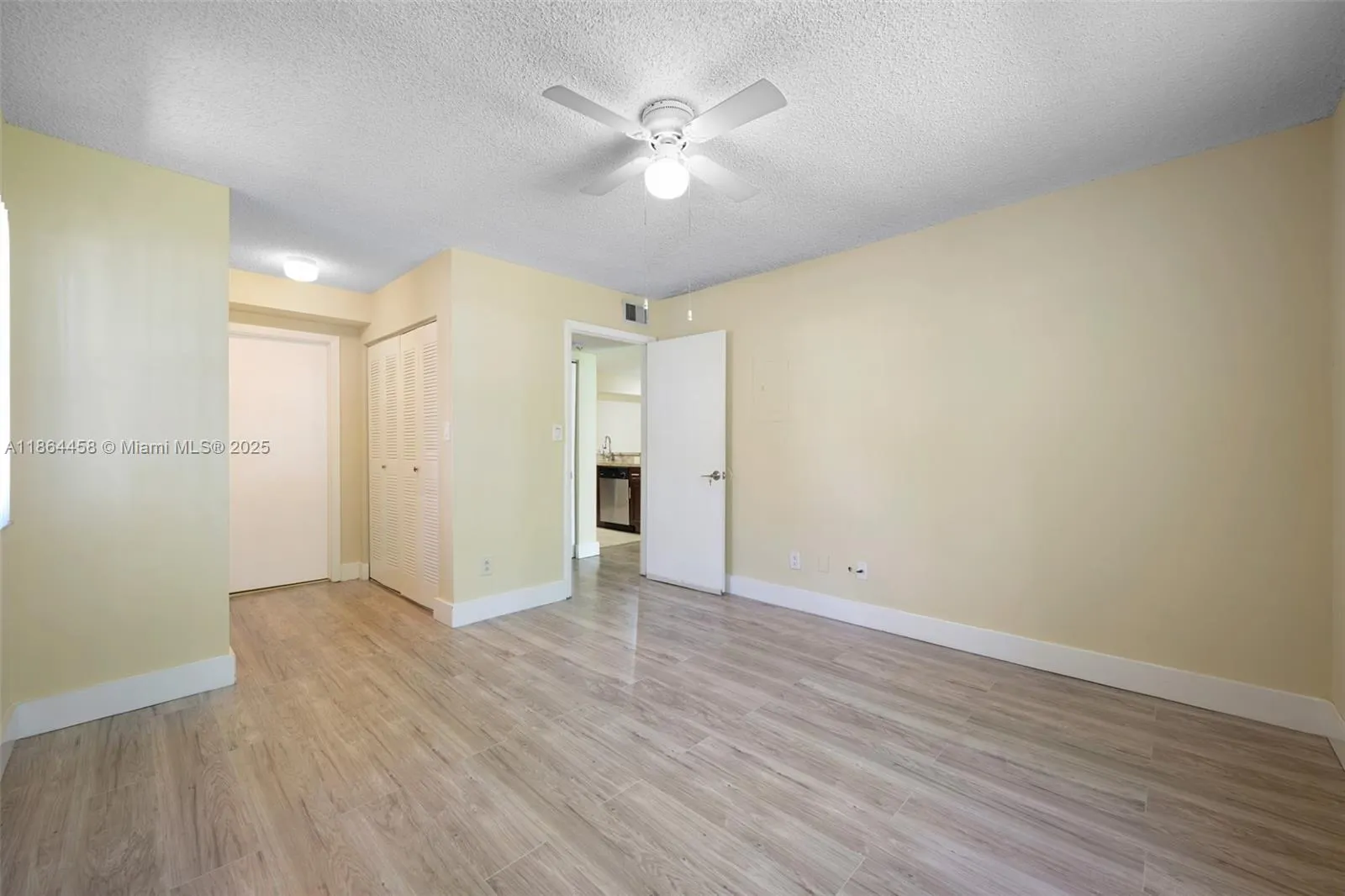 530 S Park Rd, #18-11