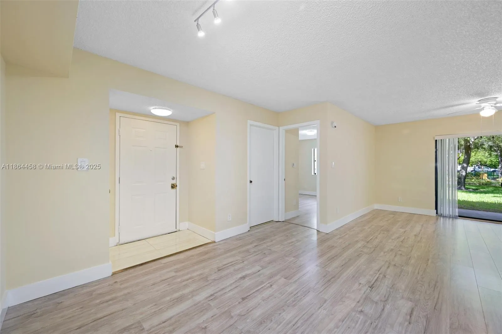 530 S Park Rd, #18-11