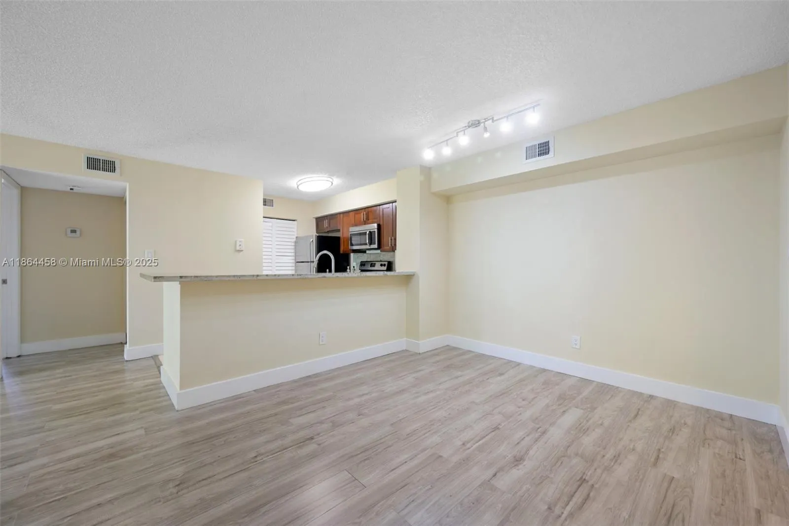 530 S Park Rd, #18-11