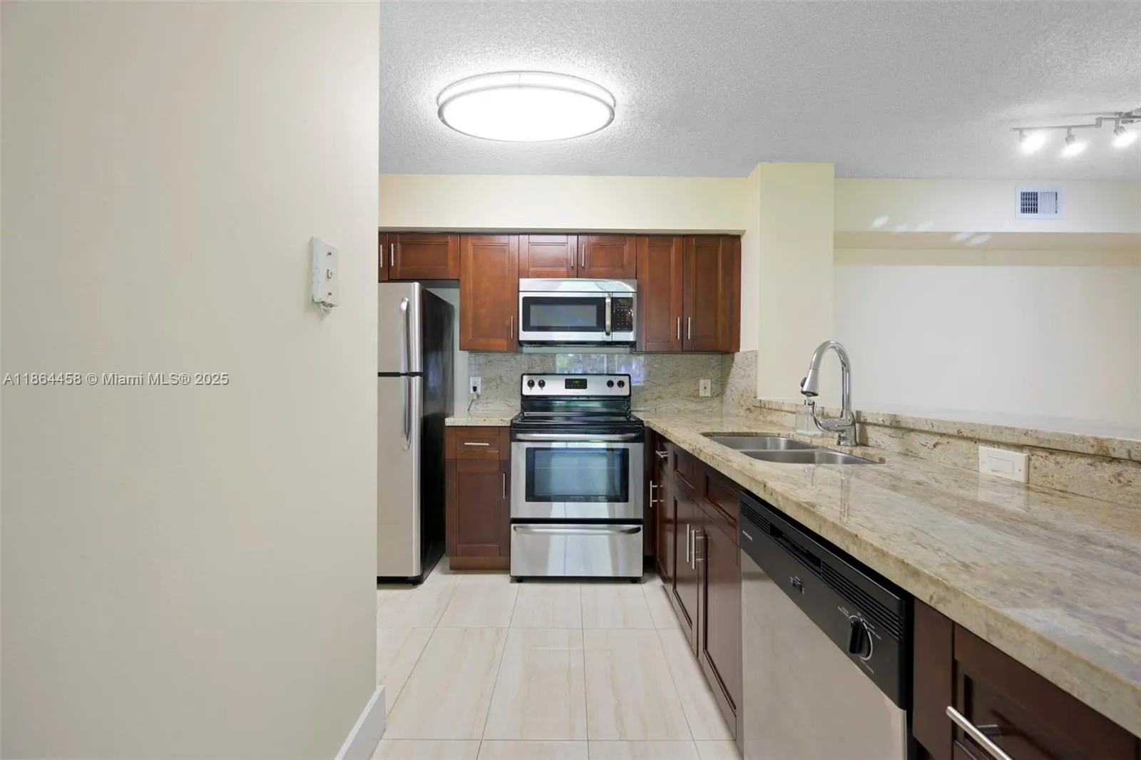 530 S Park Rd, #18-11