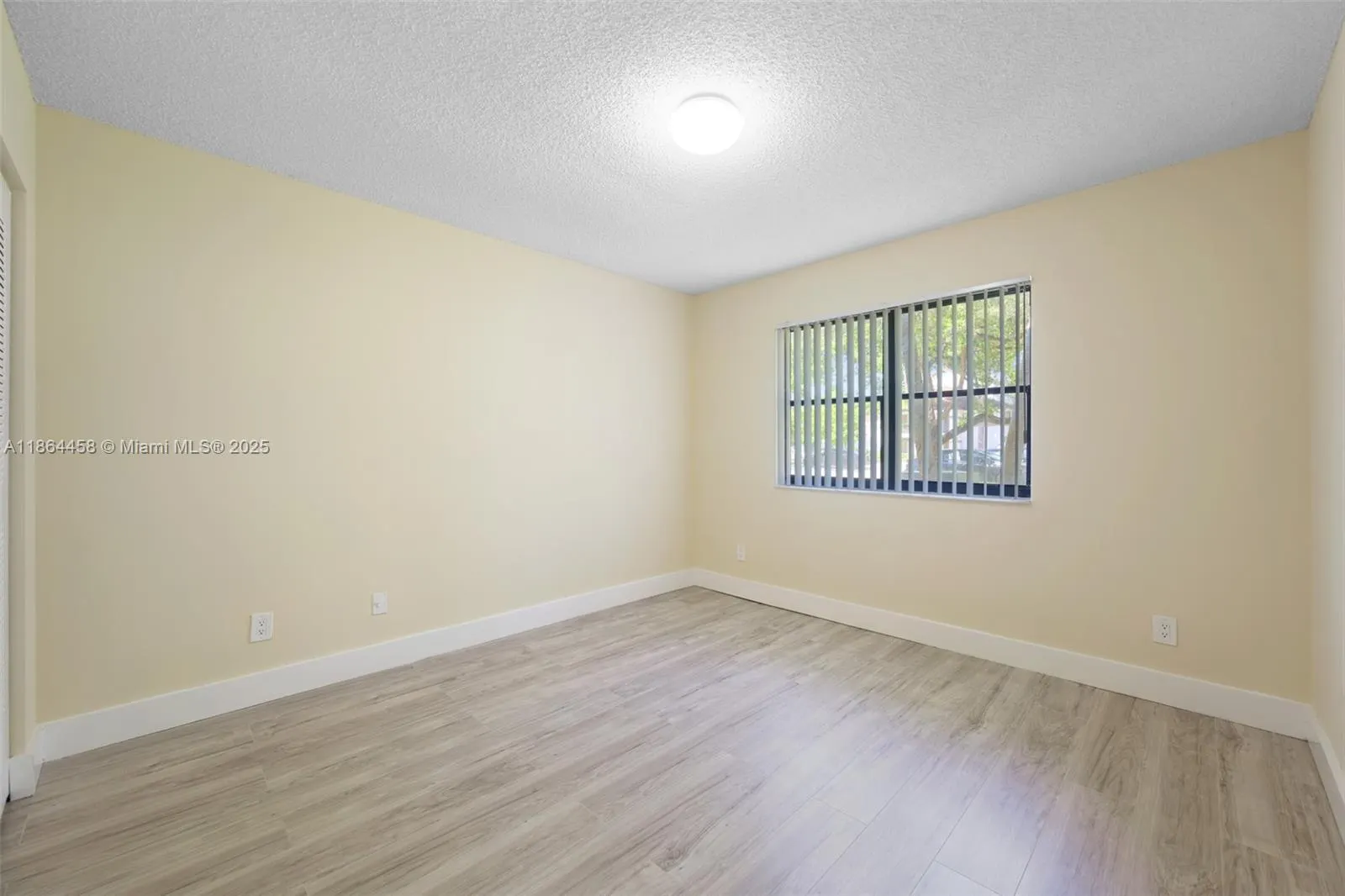 530 S Park Rd, #18-11