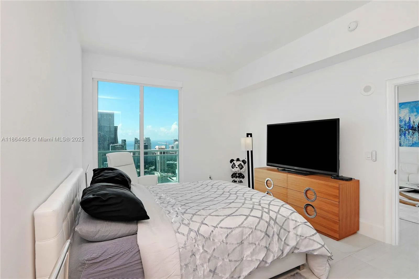 950 Brickell Bay Dr, #4905