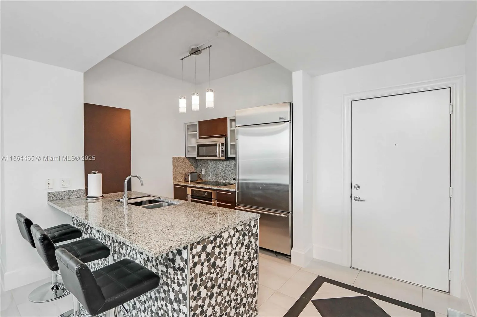 950 Brickell Bay Dr, #4905