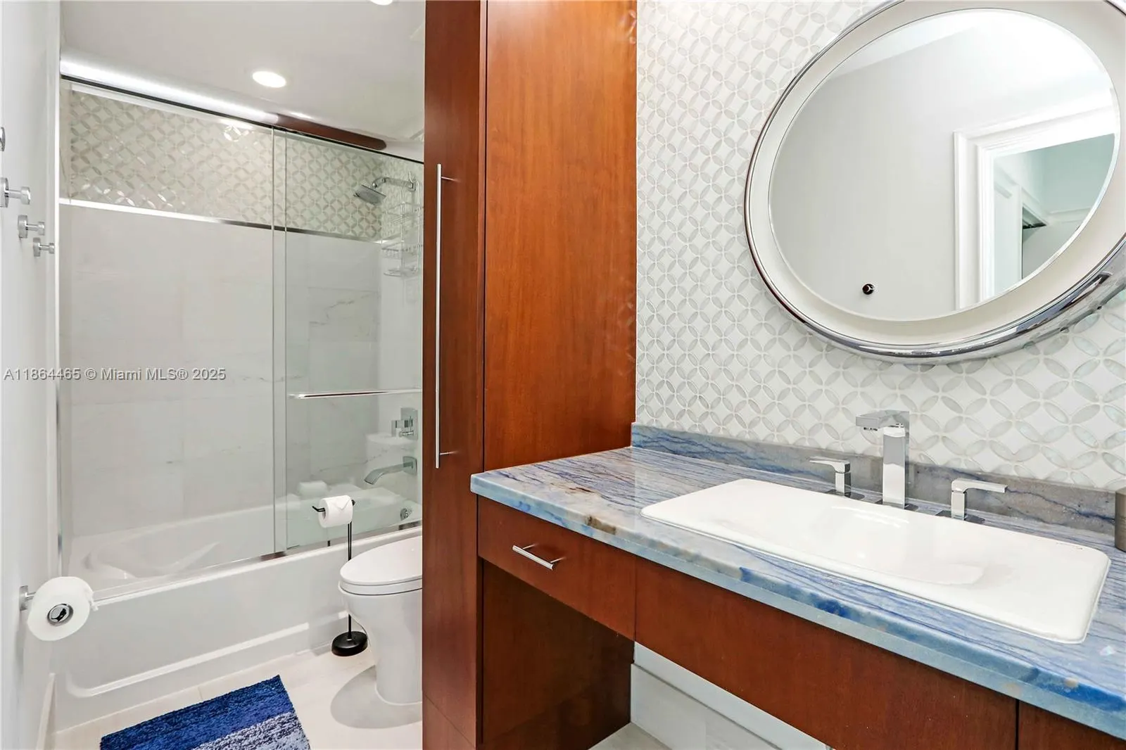 950 Brickell Bay Dr, #4905