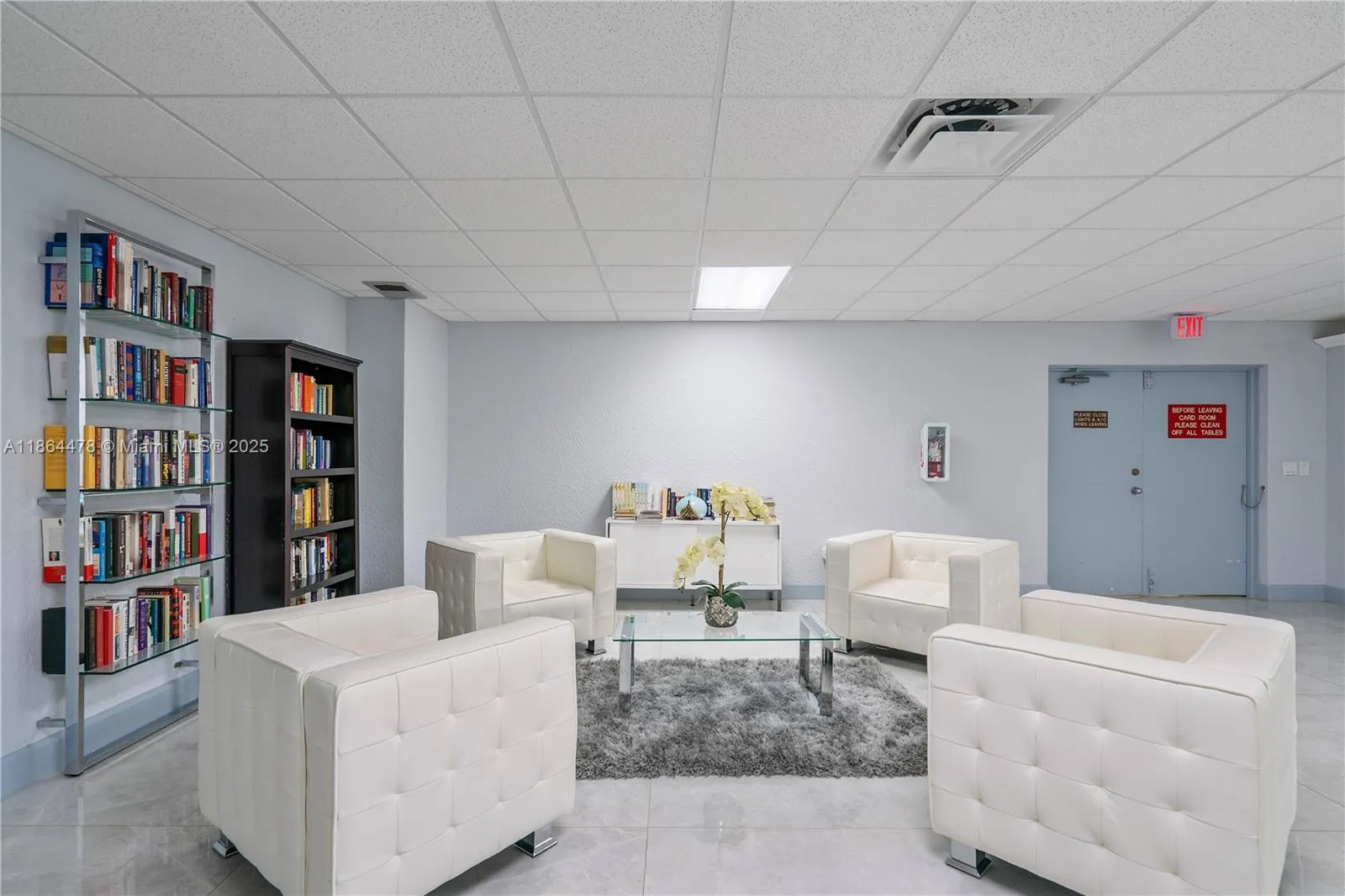 600 Parkview Dr, #525